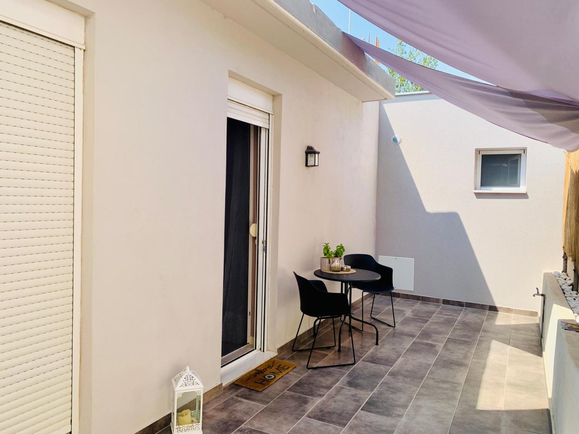 Thelfi Luxury Studio In Attica - Close To Varkiza Beach - Sea View Vari  Exterior photo